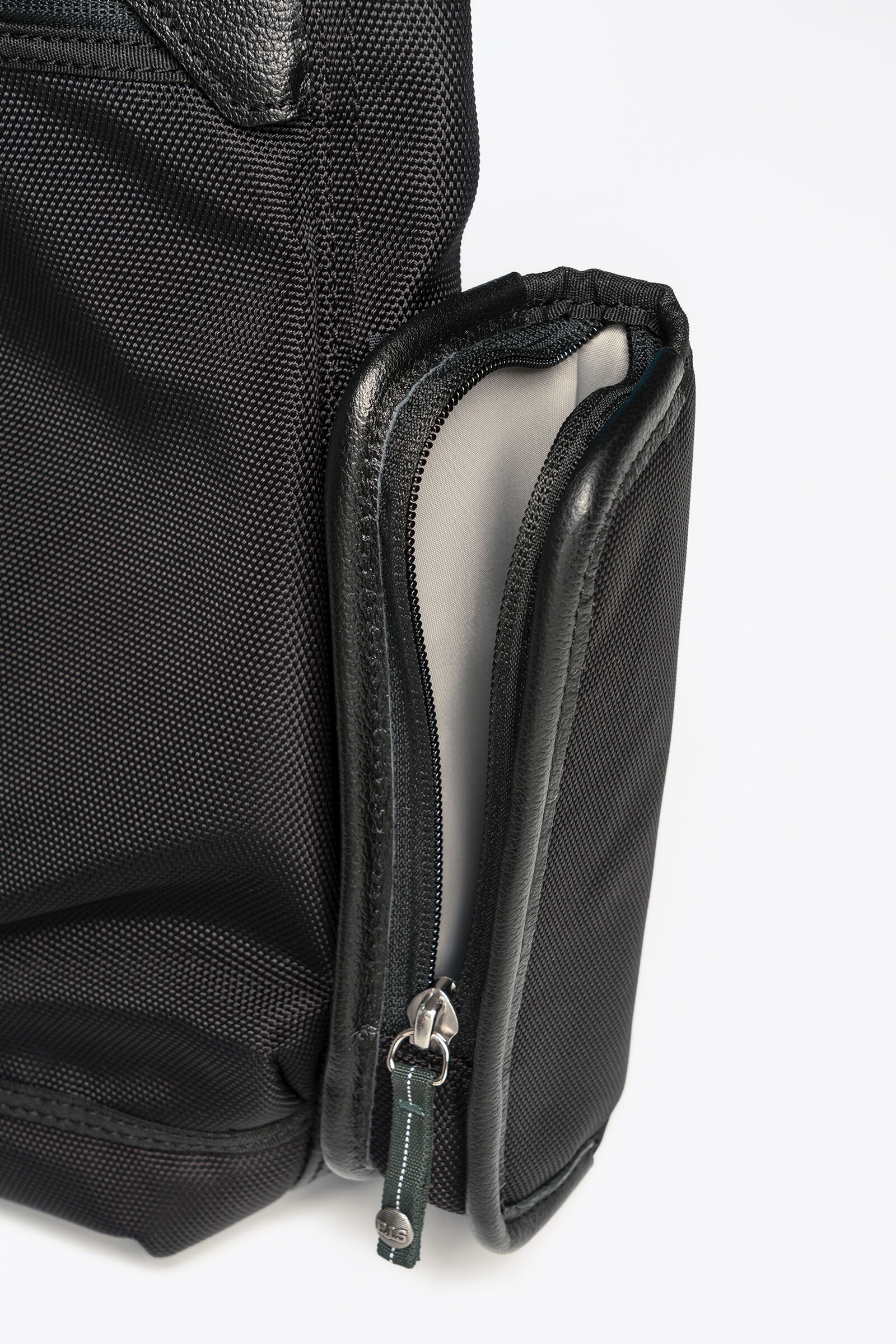 PORTAGE - CROSSBODY BAG