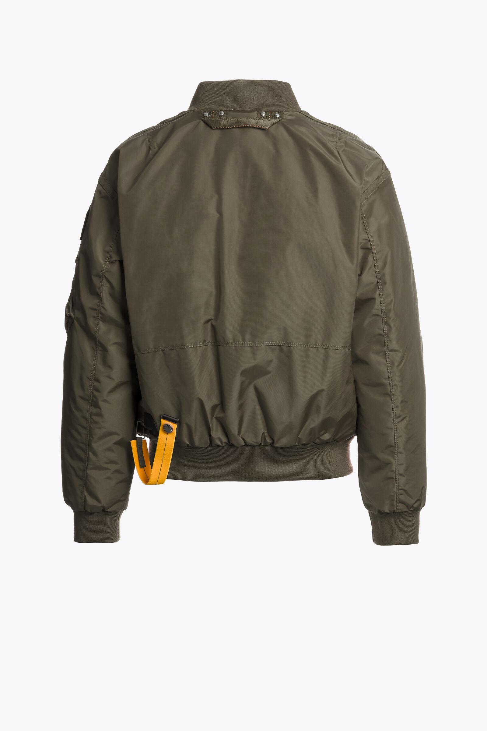 SHYNA - BOMBER
